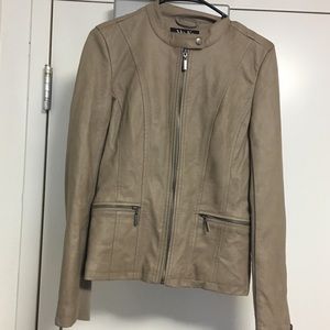 Mo-KA by Santa Fe apparel faux leather jacket